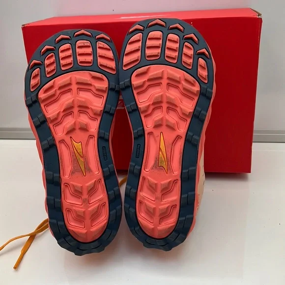 Altra Womens Superior 5 - Picture 4 of 4